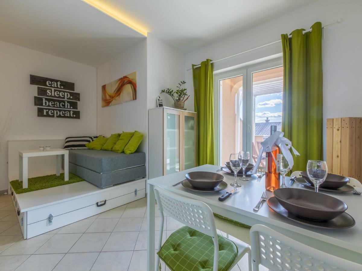 Apartment Color Green Dramalj Cameră foto